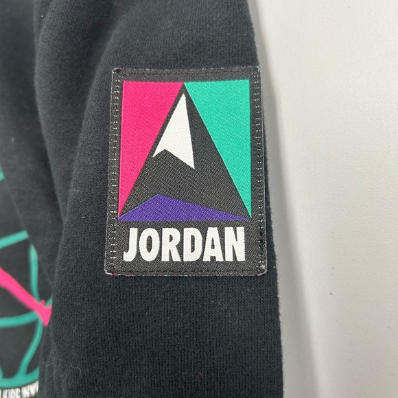 Nike 2 Piece Jordan Sweat Set - Picture 5 of 9